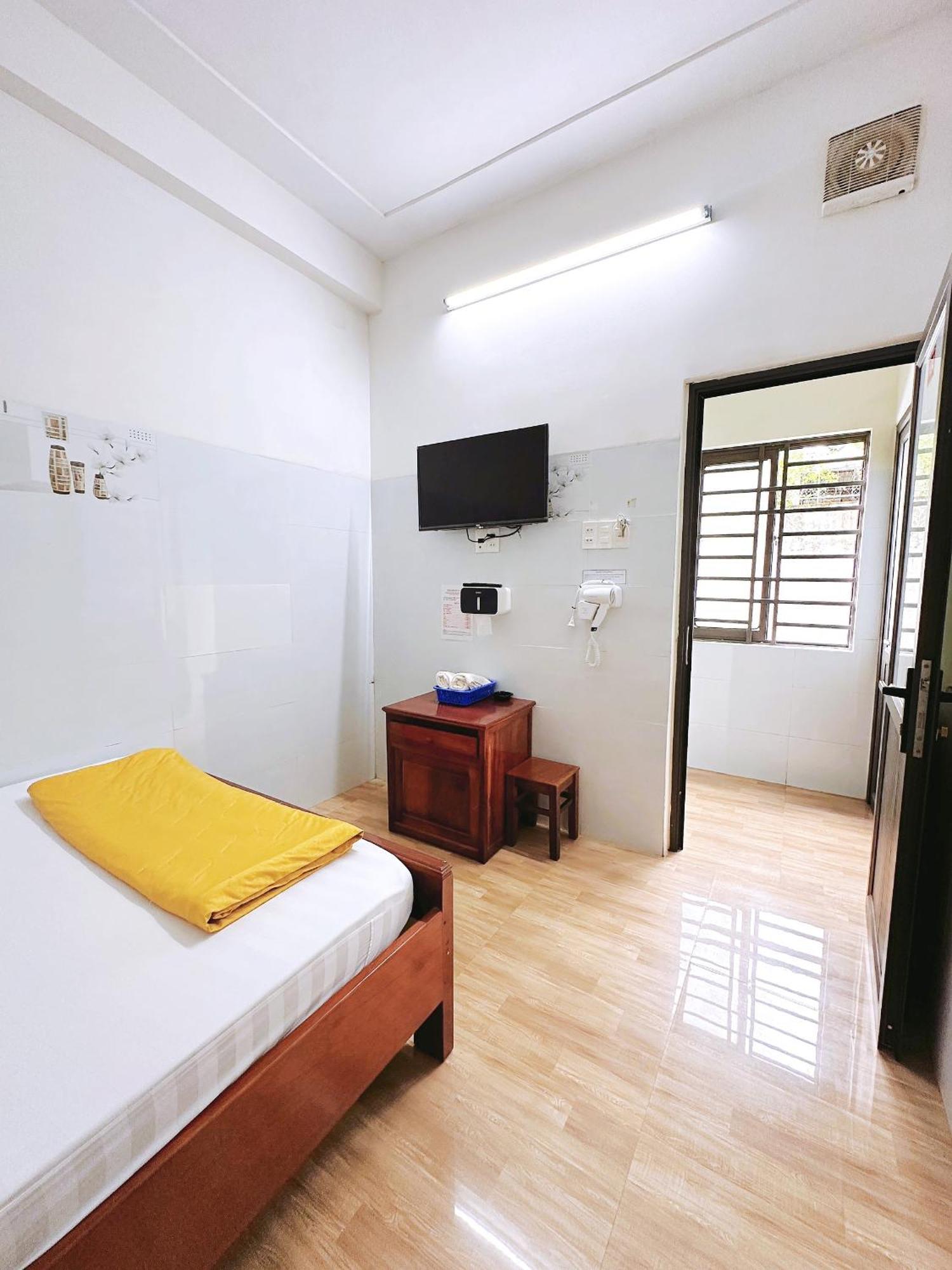 Nhà Nghỉ Thành Duy Quảng Ngãi 0932025397 Exterior foto